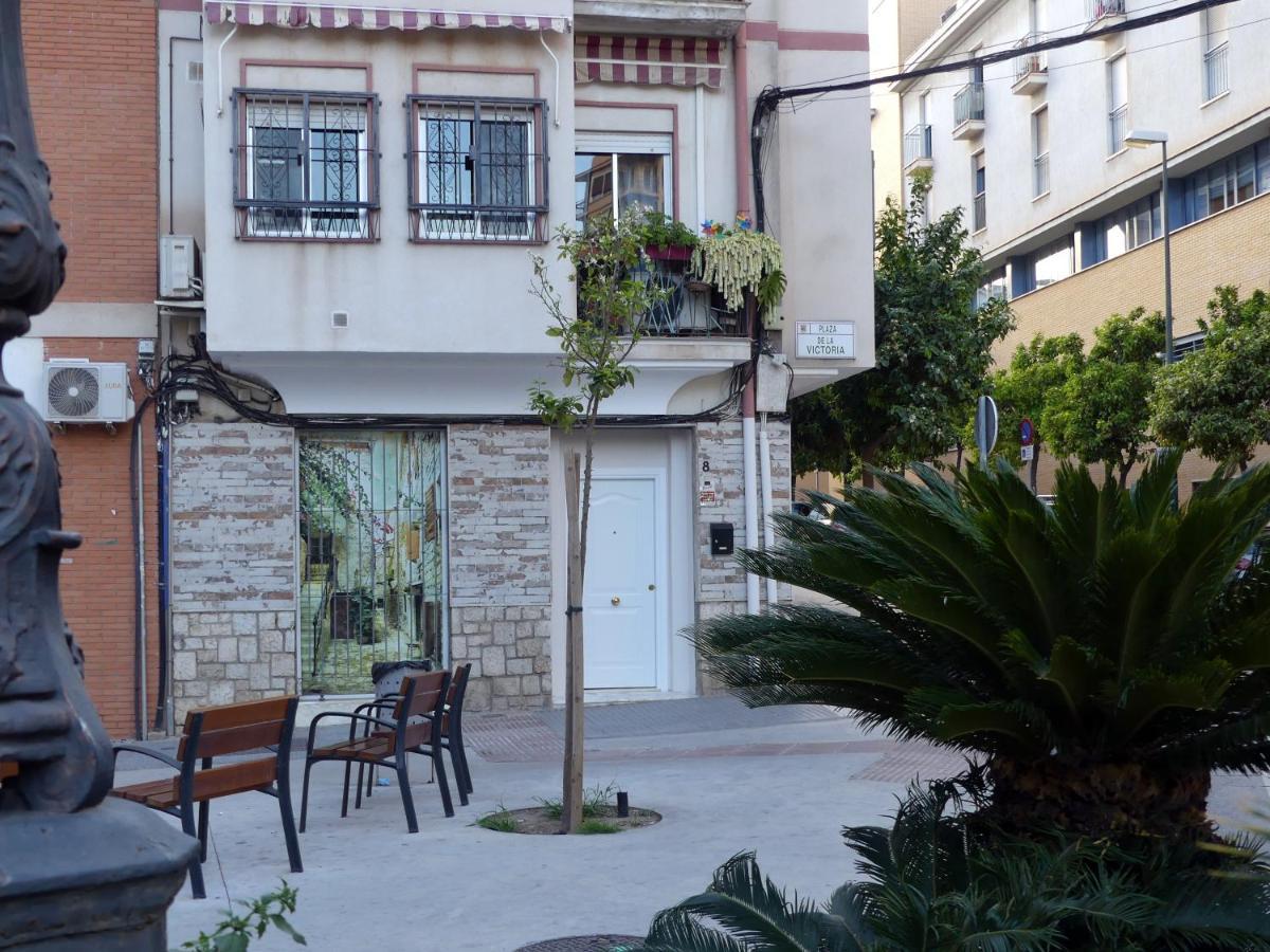 Encantador bajo en Málaga Esterno foto